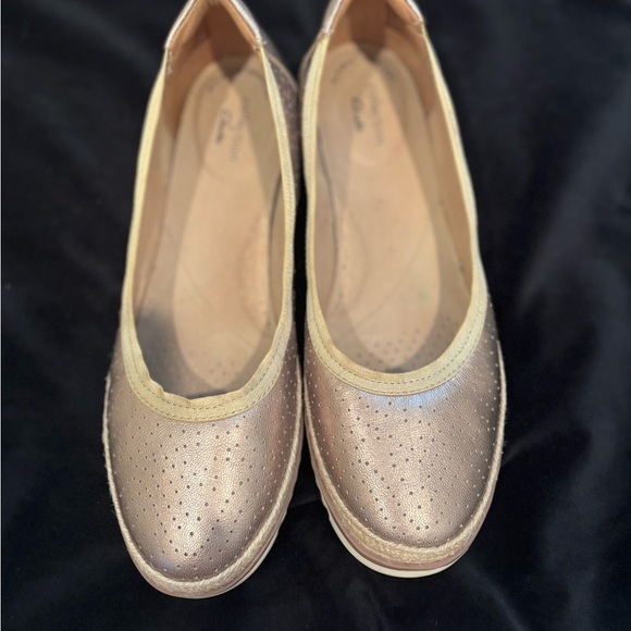 Clarks Women's Serena Kellyn Slip On Shoes in Metallic - Size 8.5 - Picture 2 of 7